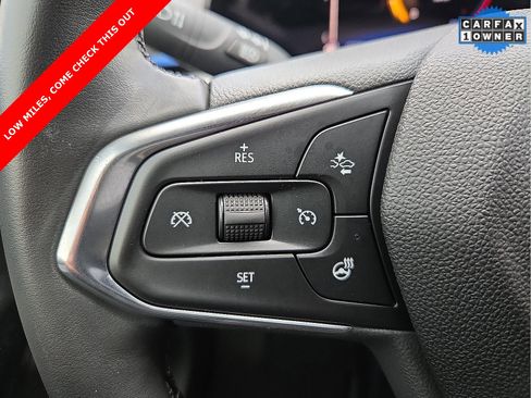 Used 2025 Chevrolet Trax LT w/ LT Convenience Package image 19