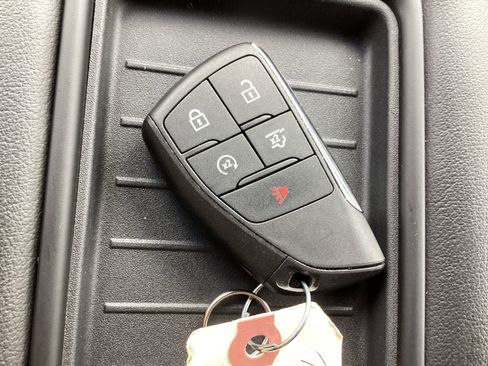 Used 2024 Chevrolet Tahoe LS image 34