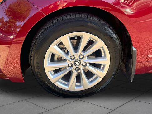 Used 2026 Toyota Corolla XLE FWD image 10
