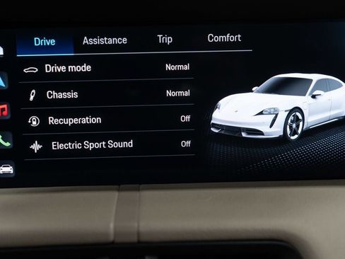 Used 2022 Porsche Taycan RWD image 23