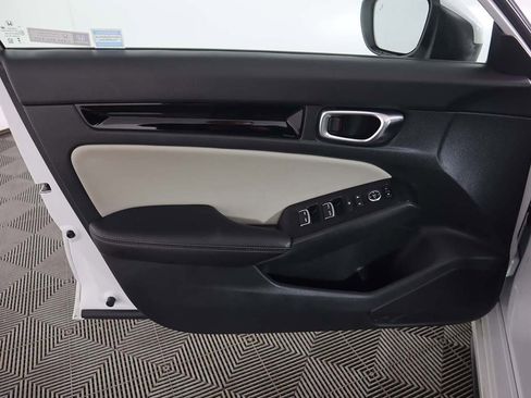 Used 2024 Honda Civic EX-L image 23