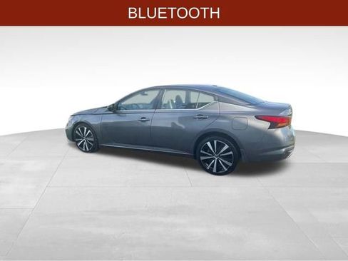 Used 2022 Nissan Altima 2.5 SR AWD/4WD image 4