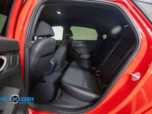 Used 2025 Honda Civic Sport image 27