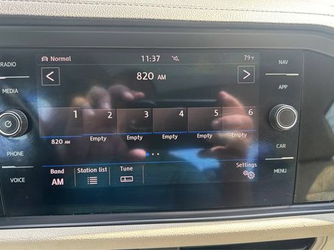 Used 2019 Volkswagen Jetta SEL Premium FWD image 13