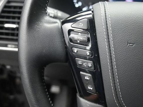 Used 2023 Nissan Armada Platinum w/ Captain's Chairs Package RWD image 29
