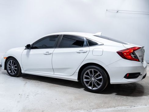 Used 2021 Honda Civic EX-L image 2