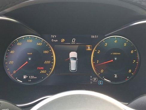 Used 2021 Mercedes-Benz GLC 300 4MATIC image 25