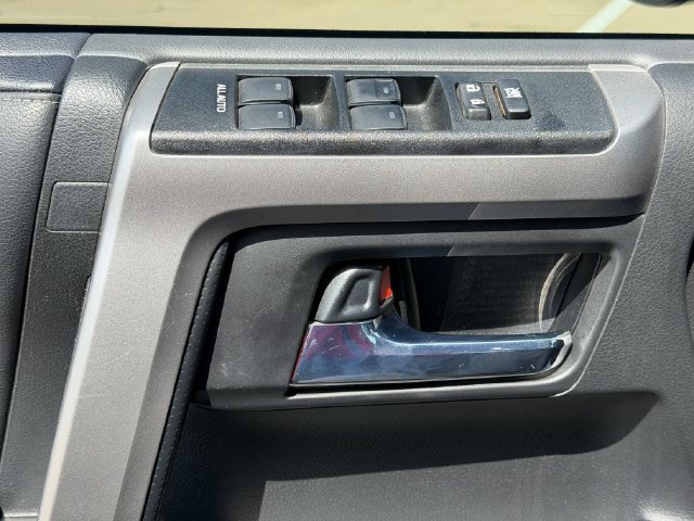 Used 2023 Toyota 4Runner SR5 Premium w/ Moonroof Package AWD/4WD image 23