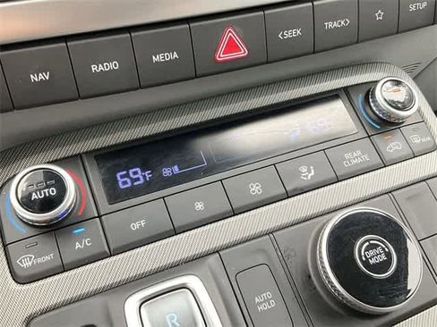 Used 2024 Hyundai Palisade SEL image 22