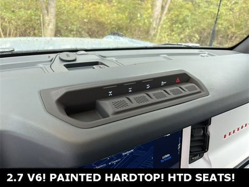 New 2025 Ford Bronco Heritage Edition image 13