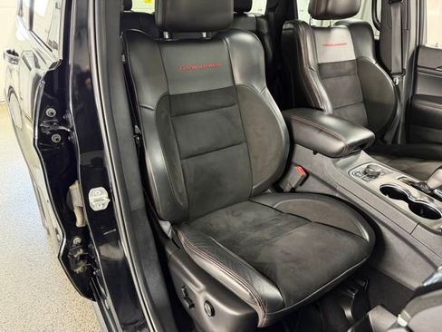 Used 2020 Jeep Grand Cherokee Trailhawk AWD/4WD image 24