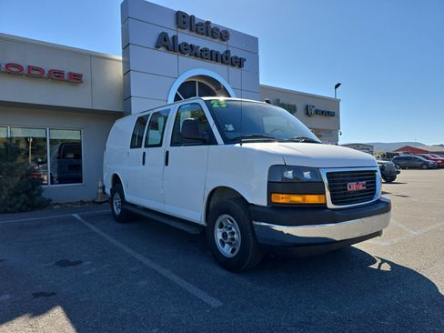 Used 2023 GMC Savana 2500 Work Van w/ Driver Convenience Package image 1
