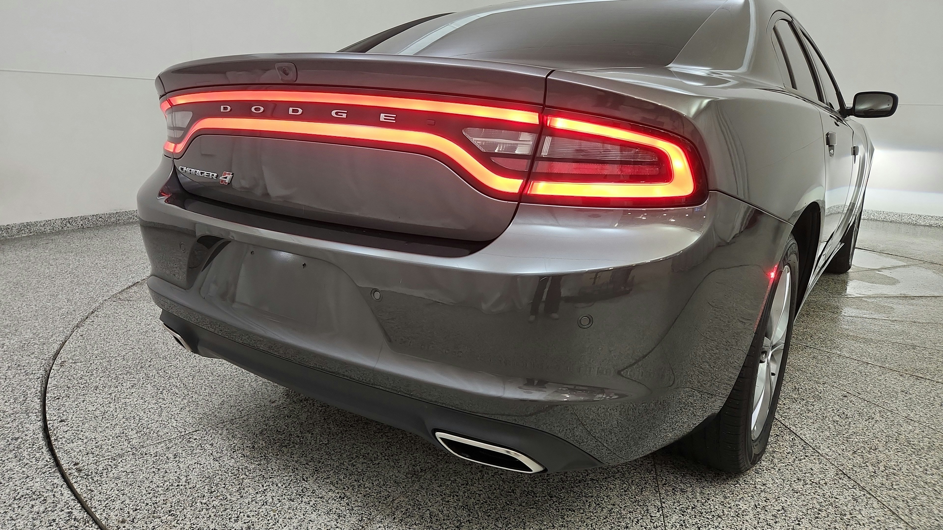 Used 2021 Dodge Charger SXT w/ Driver Convenience Group AWD/4WD image 55