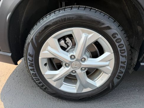 Used 2023 Honda HR-V LX image 12