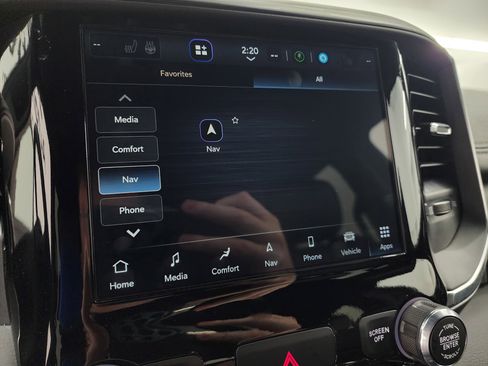 Used 2024 RAM 1500 Laramie image 45