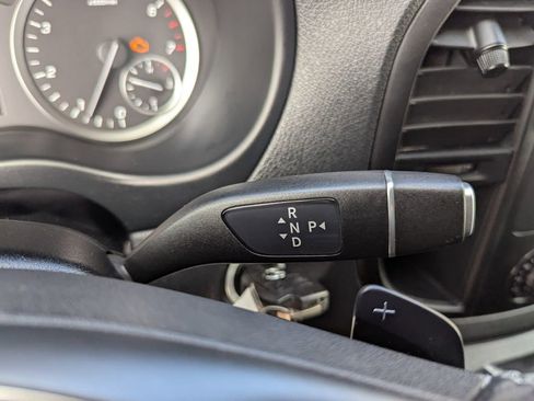 Used 2022 Mercedes-Benz Metris image 21