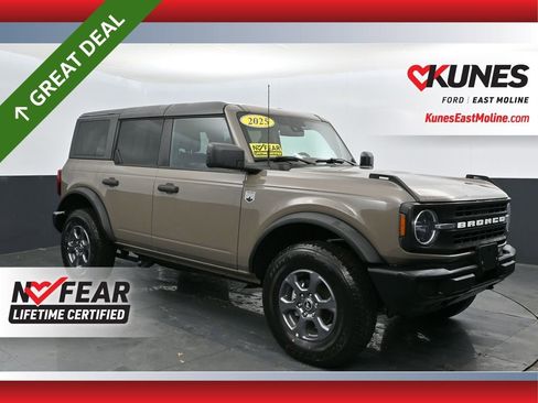 Used 2025 Ford Bronco Big Bend image 1