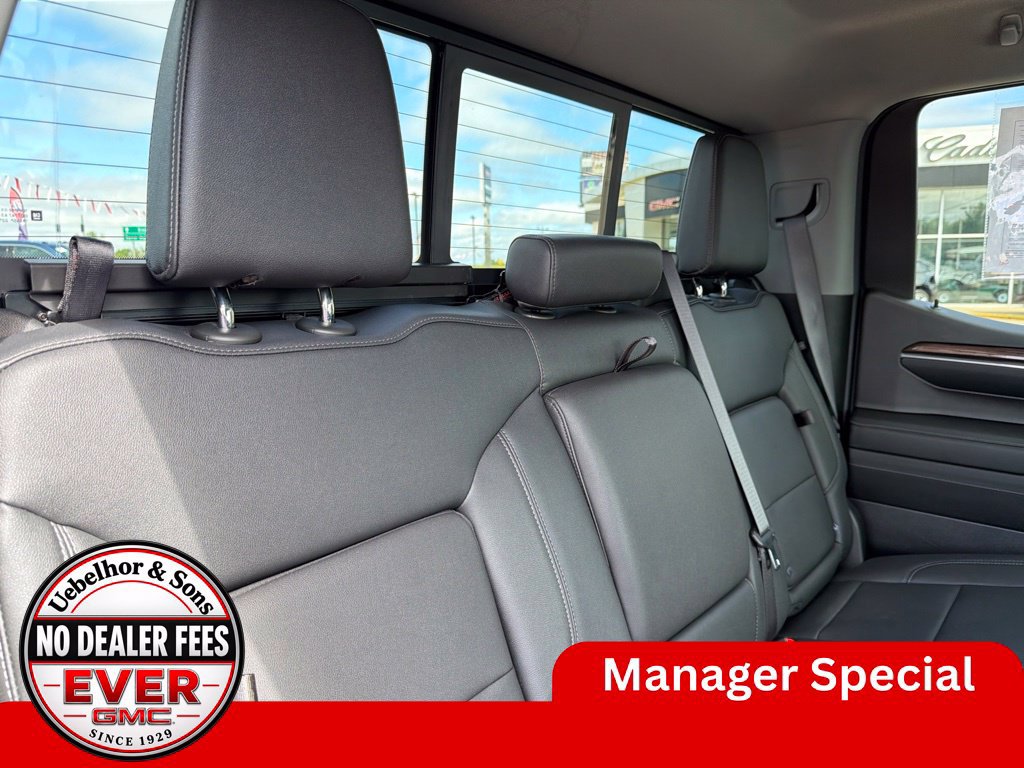 Used 2024 Chevrolet Silverado 1500 LT w/ Leather Package AWD/4WD image 5
