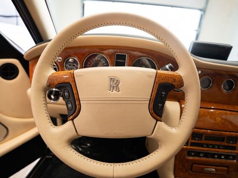 Used 2002 Rolls-Royce Park Ward RWD image 17