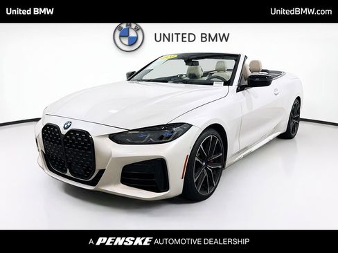 Used 2024 BMW M440i Convertible image 1