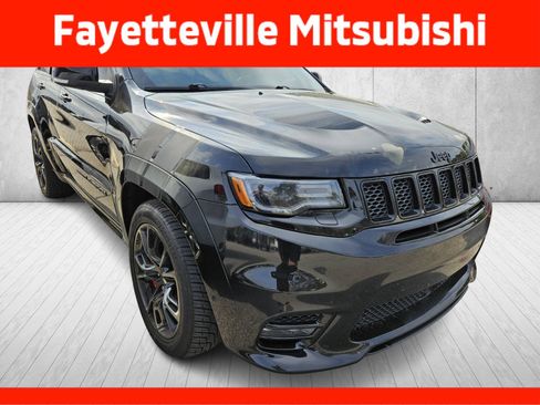 Used 2020 Jeep Grand Cherokee SRT image 2