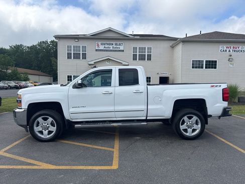 Used 2015 Chevrolet Silverado 2500 LTZ w/ LTZ Plus Package AWD/4WD image 1