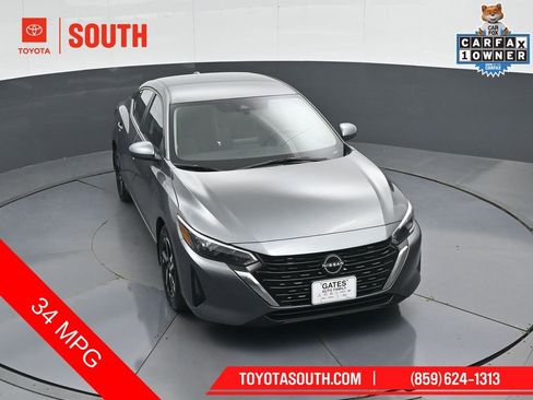 Used 2025 Nissan Sentra SV FWD image 44