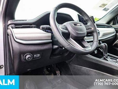 Used 2025 Jeep Compass Limited AWD/4WD image 27