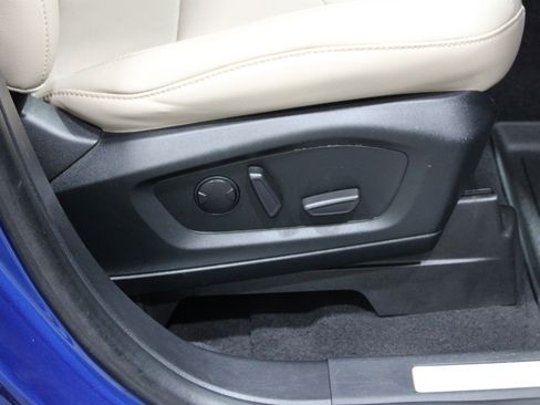 Used 2021 Ford Explorer Limited AWD/4WD image 29