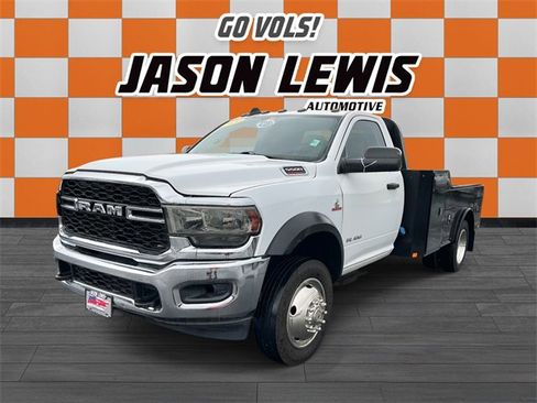 Used 2020 RAM 5500 Tradesman w/ Chrome Appearance Group image 9