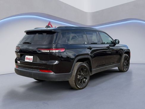 Used 2024 Jeep Grand Cherokee L Laredo AWD/4WD image 5