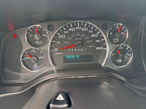 Used 2019 GMC Savana 2500 w/ Communications Package RWD image 13