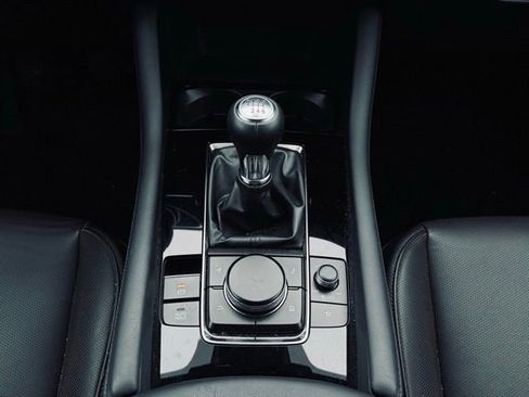 Used 2024 MAZDA MAZDA3 s image 30