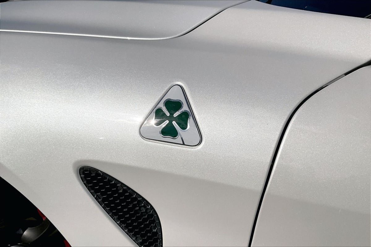 Used 2018 Alfa Romeo Giulia Quadrifoglio w/ Driver Assist Dynamic Package RWD image 7