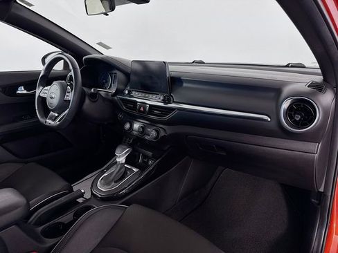 Used 2021 Kia Forte GT-Line image 26