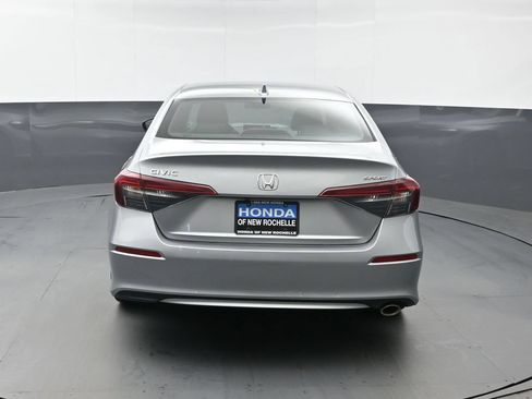 Certified 2025 Honda Civic Sport image 5
