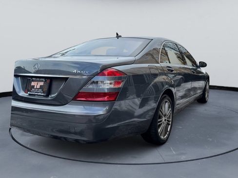 Used 2009 Mercedes-Benz S 550 4MATIC image 9
