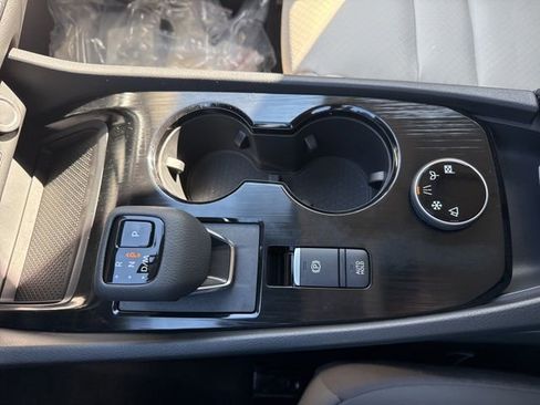 New 2026 Nissan Rogue SV AWD/4WD image 19