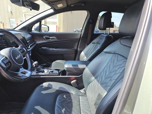 Used 2023 Kia Sportage X-Line AWD/4WD image 10