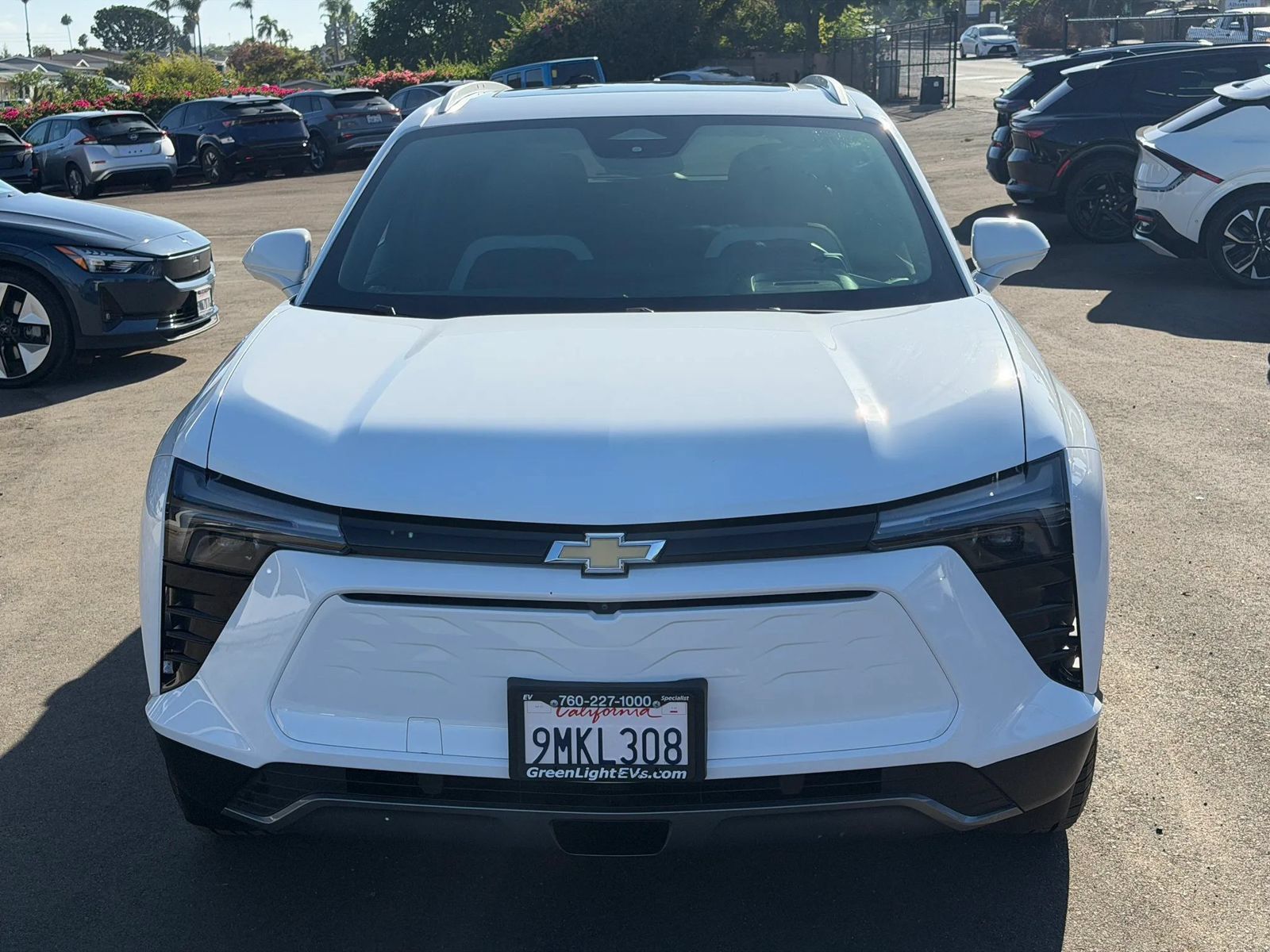 Used 2024 Chevrolet Blazer EV LT AWD/4WD image 2