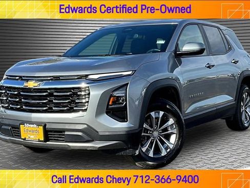 Used 2025 Chevrolet Equinox LT AWD/4WD image 1