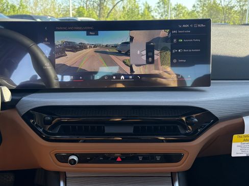 Used 2026 BMW 330i xDrive Sedan image 29