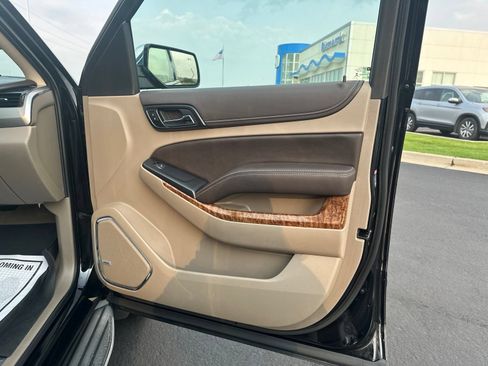 Used 2015 Chevrolet Suburban LTZ AWD/4WD image 46