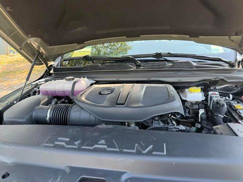 Used 2026 RAM 1500 Laramie AWD/4WD image 36