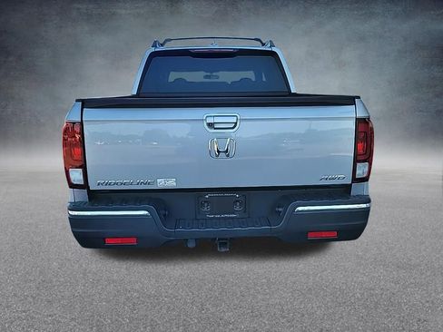 Used 2017 Honda Ridgeline RTL image 5