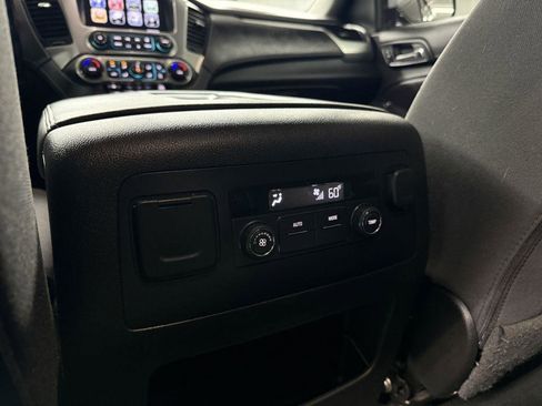Used 2017 Chevrolet Suburban LS AWD/4WD image 28