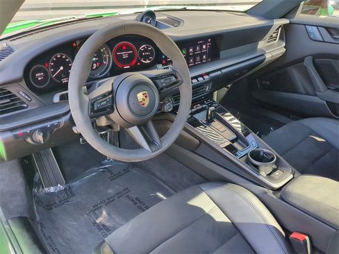 Used 2023 Porsche 911 Carrera 4 GTS image 4