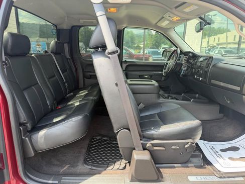 Used 2013 Chevrolet Silverado 2500 LT w/ Z71 Appearance Package AWD/4WD image 19