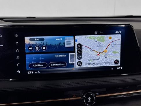 Used 2024 Nissan Ariya AWD image 28