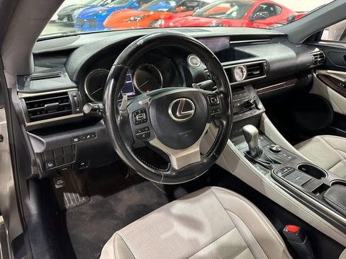 Used 2016 Lexus RC 350 w/ Navigation System Package RWD image 9